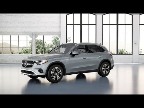 Certified 2026 Mercedes-Benz GLC 350e 4MATIC image 33