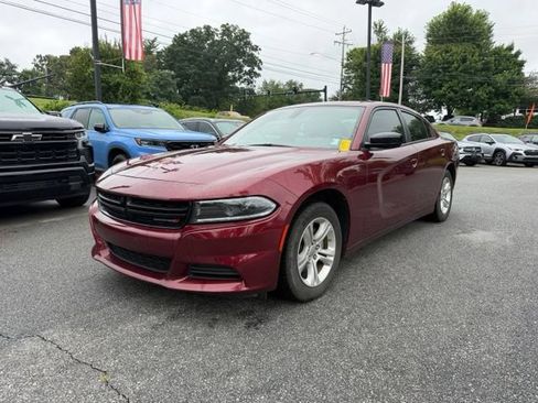 Used 2023 Dodge Charger SXT RWD image 1