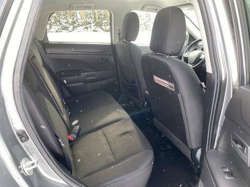 Used 2014 Mitsubishi Outlander Sport ES image 18