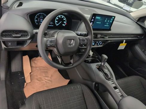 New 2026 Honda HR-V LX image 23