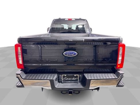 Used 2024 Ford F350 XLT image 7