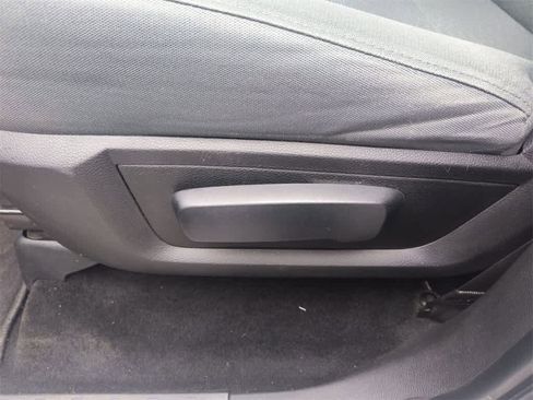 Used 2017 RAM 2500 Tradesman w/ Chrome Appearance Group image 12