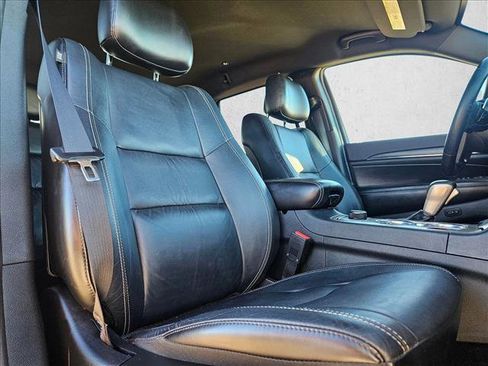 Used 2016 Jeep Grand Cherokee Limited image 21