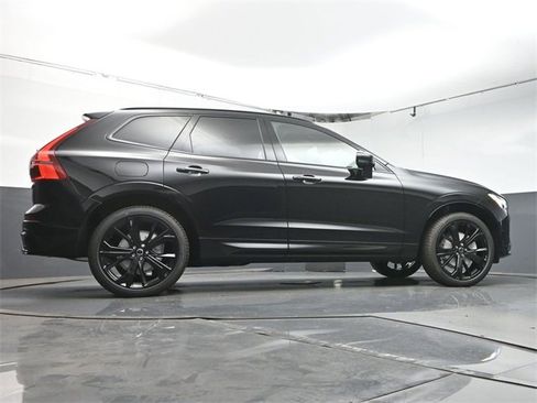 New 2026 Volvo XC60 B5 Ultra w/ Protection Package Premier image 39