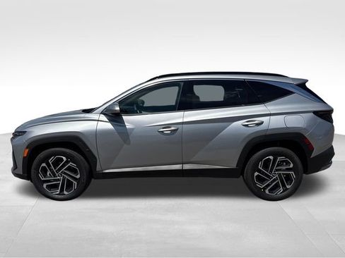 New 2026 Hyundai Tucson Limited AWD/4WD image 2