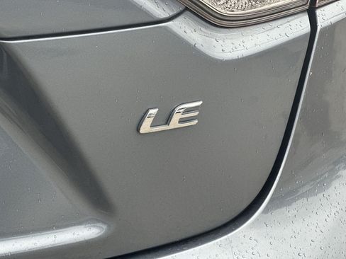 Used 2024 Toyota Corolla LE FWD image 46