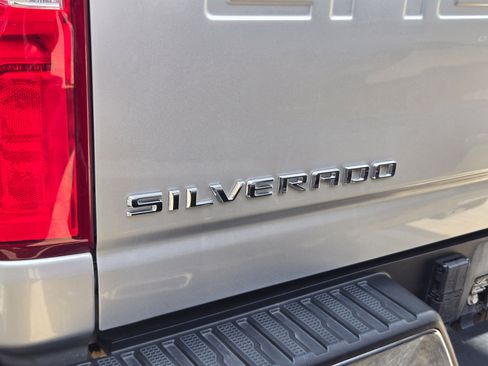 Used 2020 Chevrolet Silverado 2500 LTZ w/ LTZ Texas Edition AWD/4WD image 7