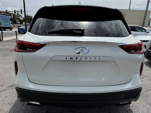 Used 2019 INFINITI QX50 Essential w/ Sensory Package AWD/4WD image 6