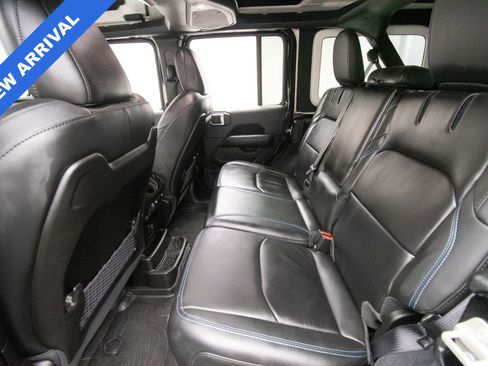 Used 2024 Jeep Wrangler Unlimited Rubicon 4xe image 12