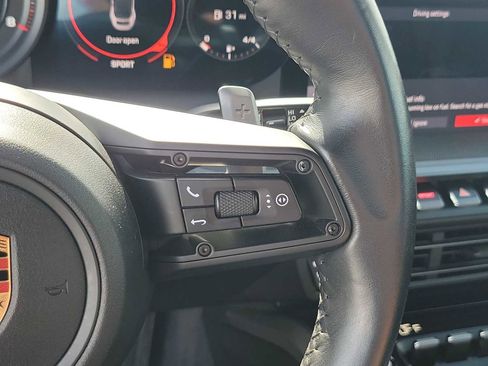 Used 2020 Porsche 911 Carrera 4S image 17