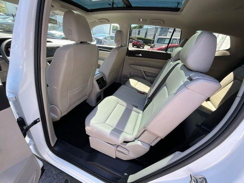 Used 2022 Volkswagen Atlas SE image 23
