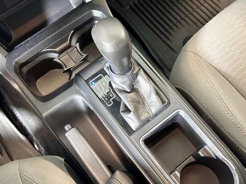 Used 2019 Toyota Tacoma SR w/ SX Package RWD image 15