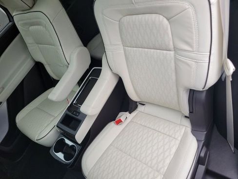 Certified 2024 Lincoln Aviator Black Label w/ Jet Package image 46