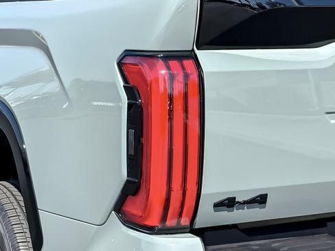 New 2025 Toyota Tundra Platinum image 25