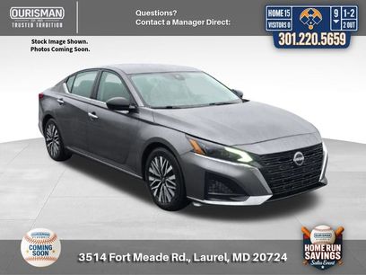 Used 2024 Nissan Altima 2.5 SV