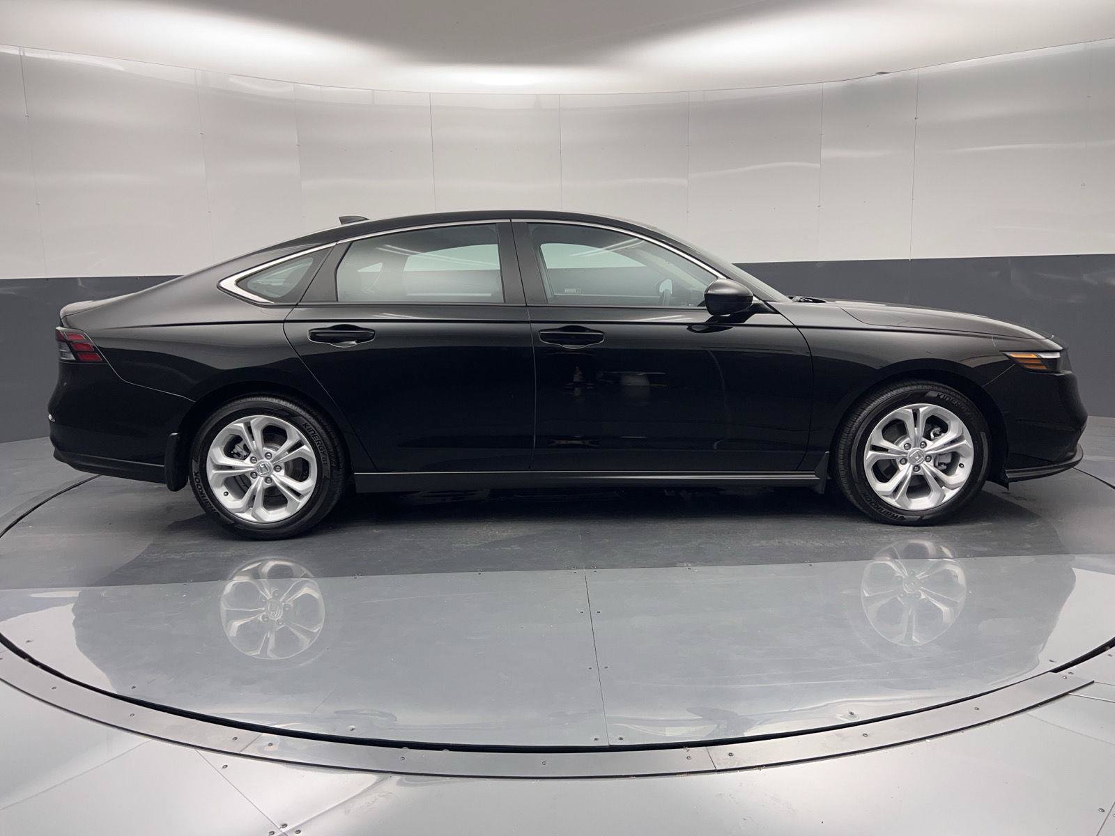 Certified 2026 Honda Accord LX image 8