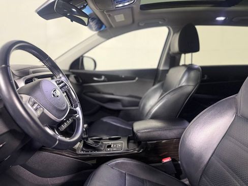 Used 2020 Kia Sorento EX AWD/4WD image 19