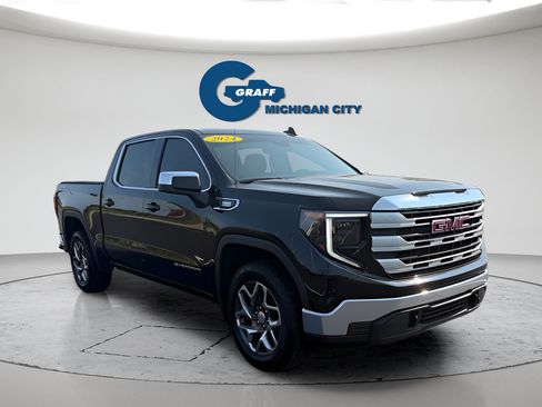 Used 2024 GMC Sierra 1500 SLE w/ Max Trailering Package AWD/4WD image 5