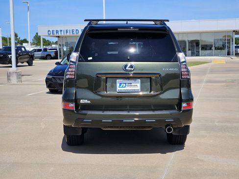Used 2023 Lexus GX 460 w/ Black Line Special Edition AWD/4WD image 8