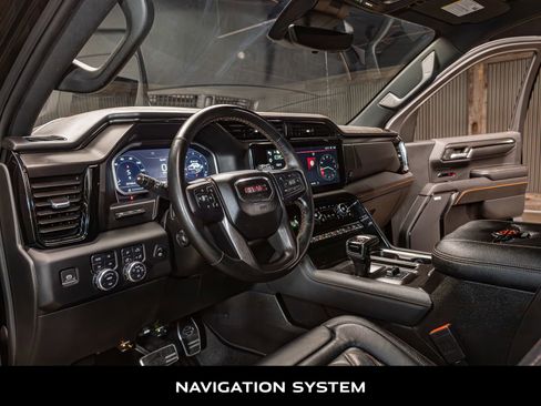 Used 2023 GMC Sierra 1500 AT4 w/ AT4 Premium Package AWD/4WD image 11