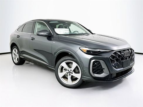 New 2025 Audi Q5 Premium Plus image 1