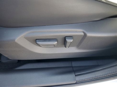 New 2026 Mitsubishi Eclipse Cross SE image 7