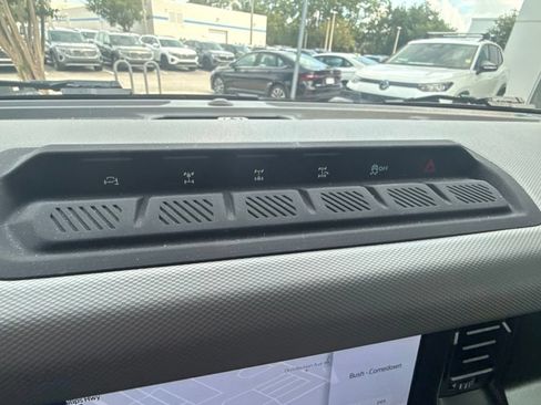 Used 2023 Ford Bronco Badlands AWD/4WD image 25