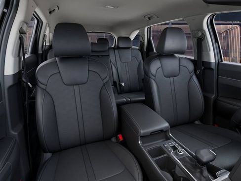 New 2026 Kia Sorento S FWD image 15