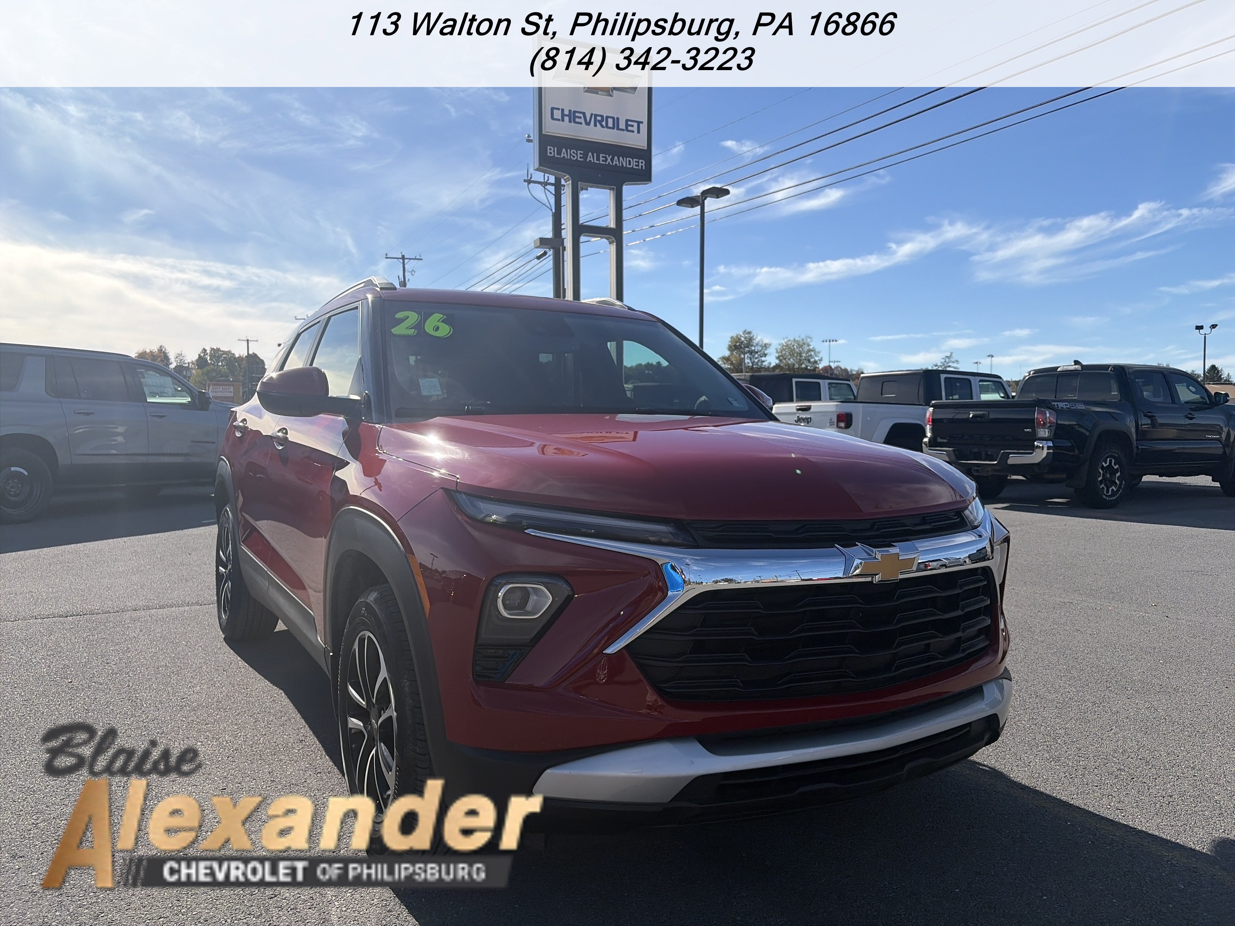 Used 2026 Chevrolet TrailBlazer LT w/ Convenience Package AWD/4WD image 1
