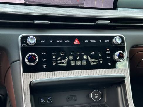 New 2026 Genesis GV80 3.5T Prestige image 29