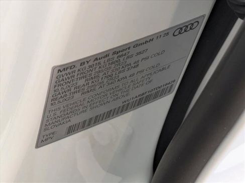 New 2026 Audi RS Q8 performance image 21