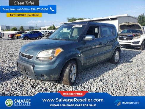Used 2011 Kia Soul + w/ Audio Pkg FWD image 1