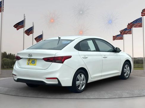 Used 2018 Hyundai Accent SE FWD image 5