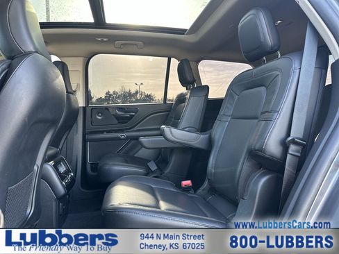 Used 2023 Lincoln Aviator Reserve image 22