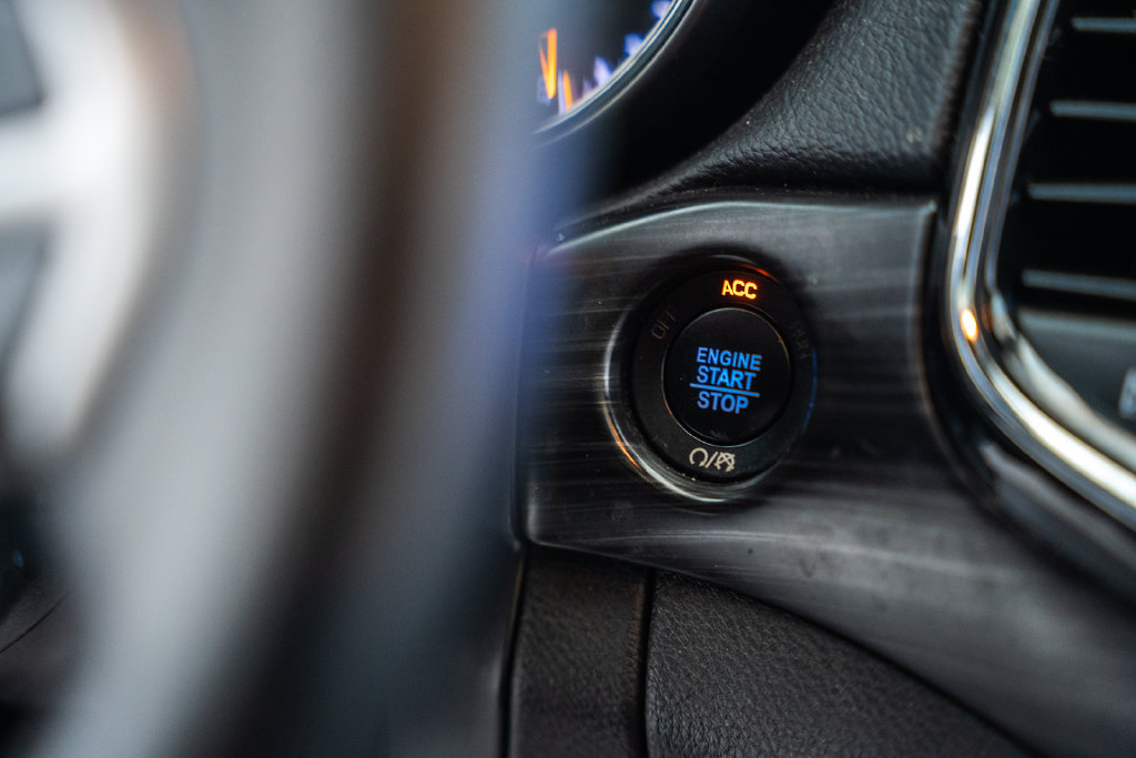 Used 2019 Jeep Grand Cherokee Altitude AWD/4WD image 28
