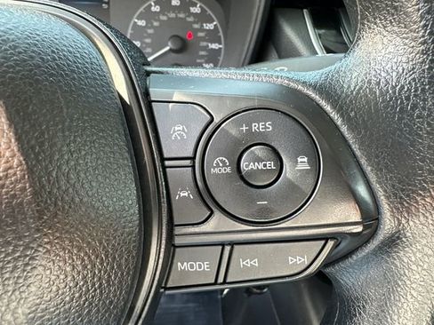 Used 2024 Toyota Corolla LE FWD image 35