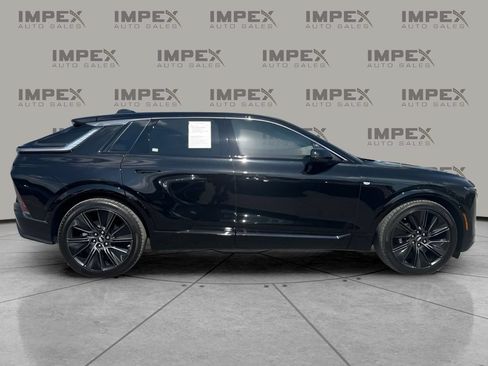 Used 2024 Cadillac Lyriq Sport w/ Nappa Leather Package AWD/4WD image 6