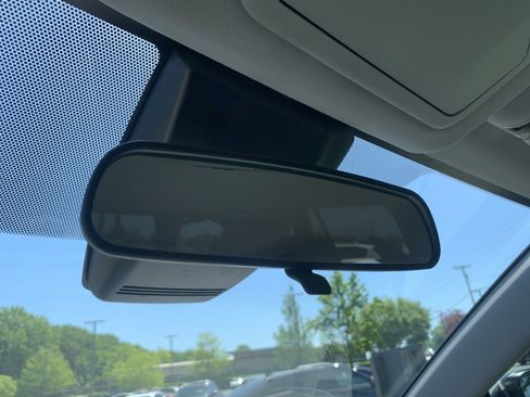 Used 2023 Toyota RAV4 LE image 27