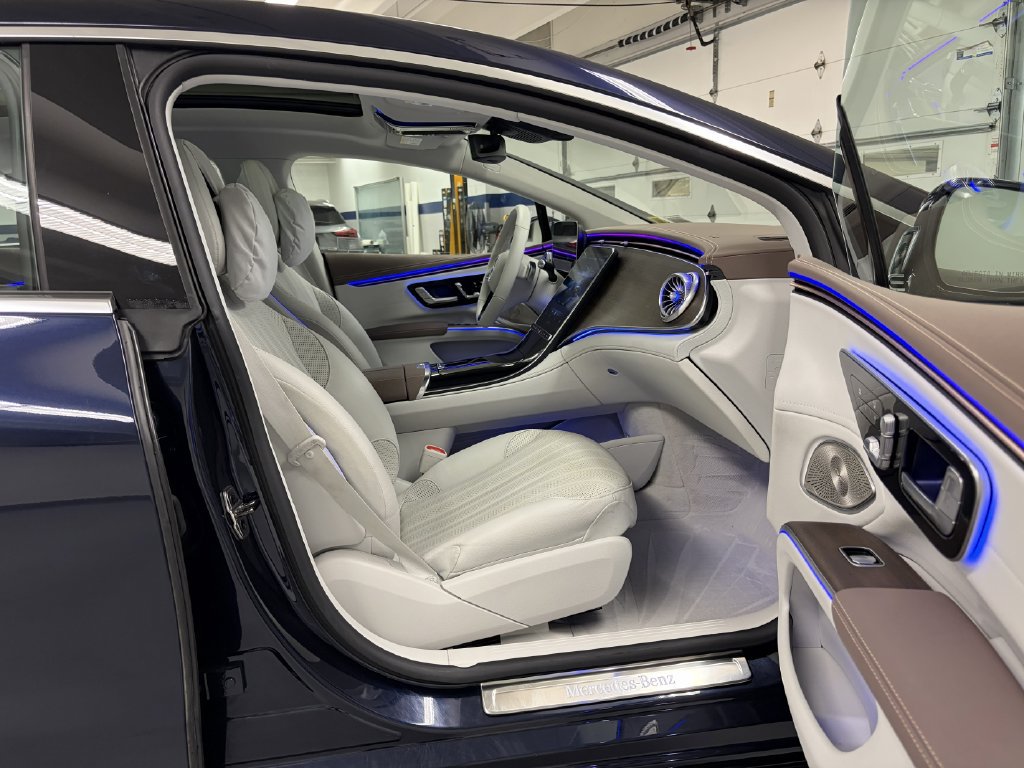 Certified 2023 Mercedes-Benz EQS 450+ 4MATIC Sedan image 18