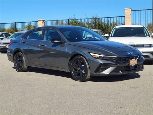 New 2026 Hyundai Elantra SEL Sport Premium image 27