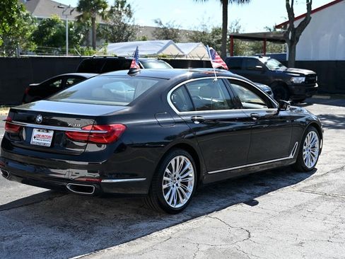 Used 2018 BMW 750i 750i image 6