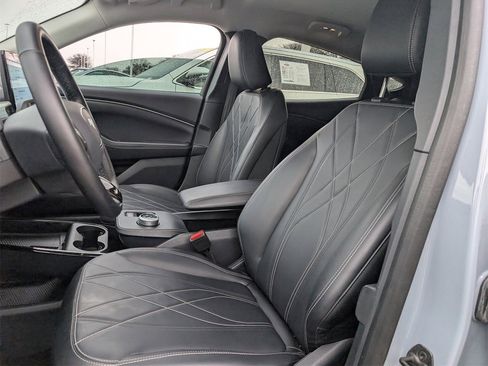 Used 2024 Ford Mustang Mach-E Select image 26