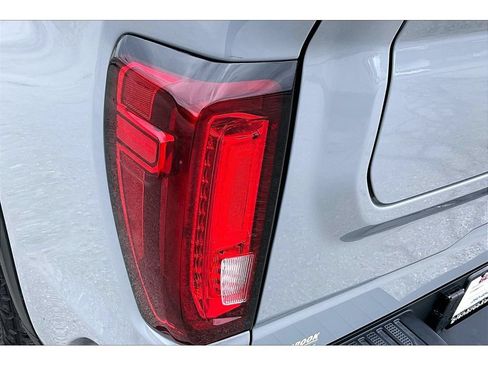 Used 2025 GMC Sierra 1500 AT4X AWD/4WD image 37