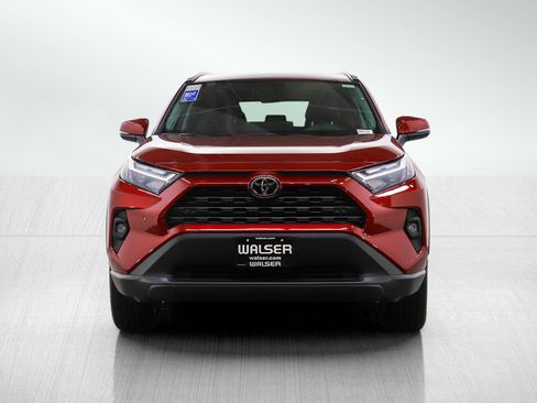Used 2025 Toyota RAV4 XLE Premium w/ Weather Package AWD/4WD image 11