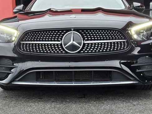 Used 2021 Mercedes-Benz E 350 4MATIC Sedan image 12