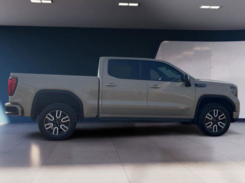 Used 2023 GMC Sierra 1500 AT4 w/ AT4 Premium Package image 6