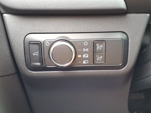Used 2023 Ford Escape ST-Line w/ Tech Pack #1 AWD/4WD image 26