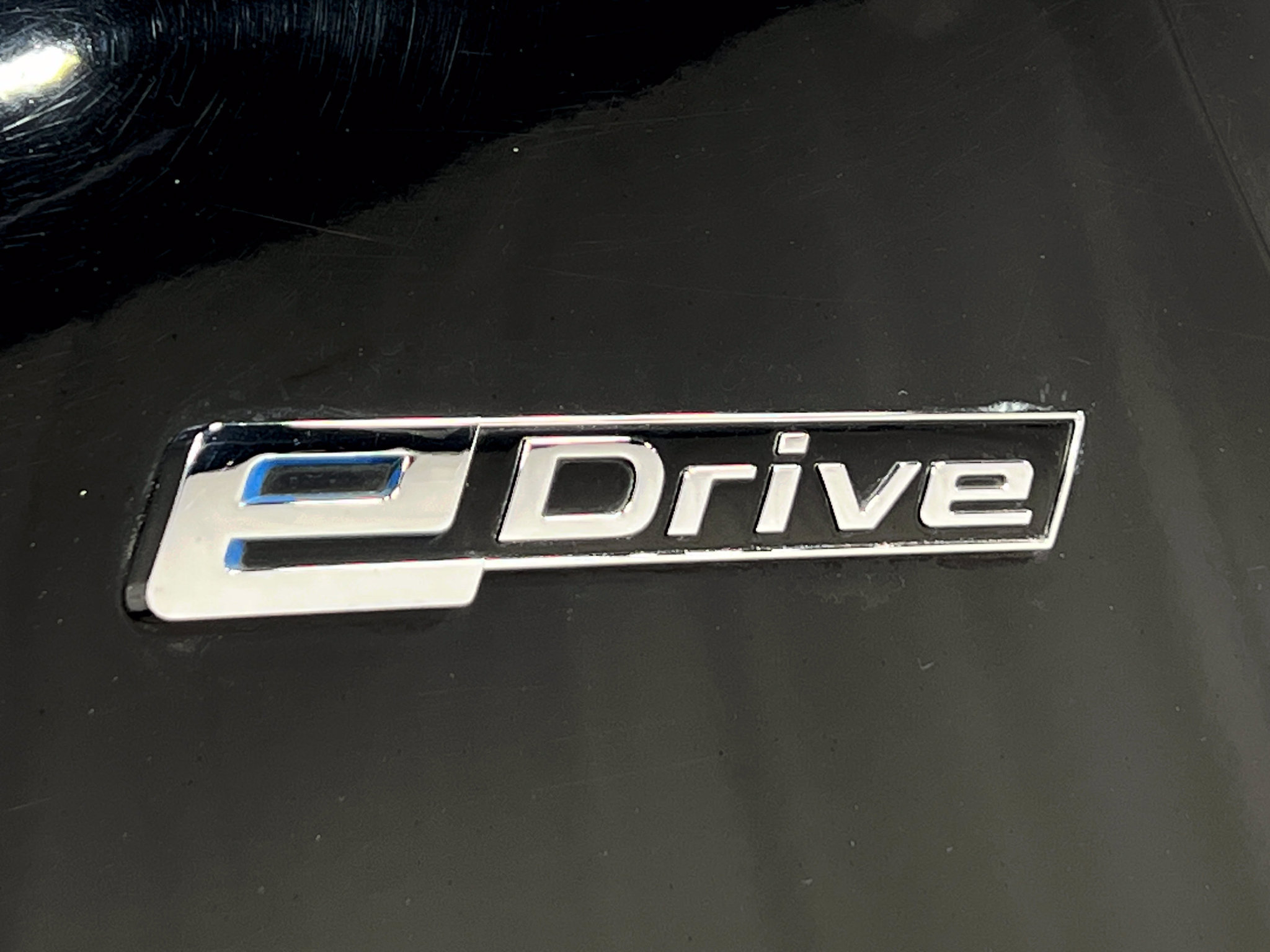 Used 2018 BMW 530e xDrive AWD/4WD image 41