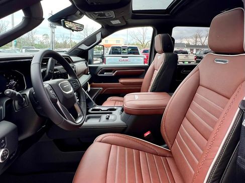 New 2026 GMC Sierra 2500 Denali Ultimate image 8