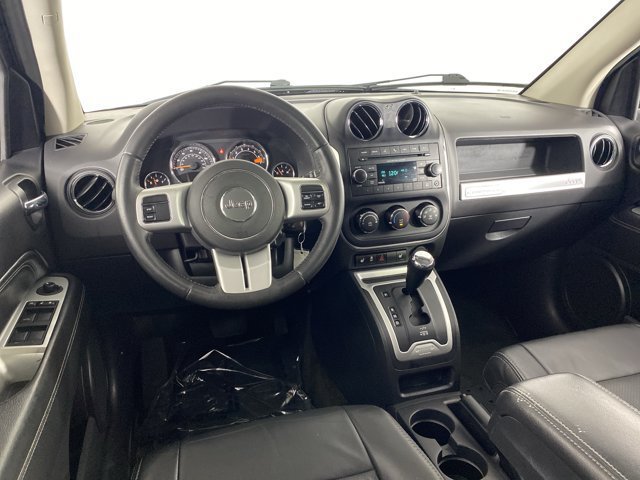 Used 2016 Jeep Compass High Altitude AWD/4WD image 17